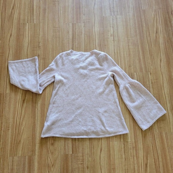 American Eagle Sweater Womens Medium Pink Bell Sleeves Criss Cross Neckline - Picture 8 of 8